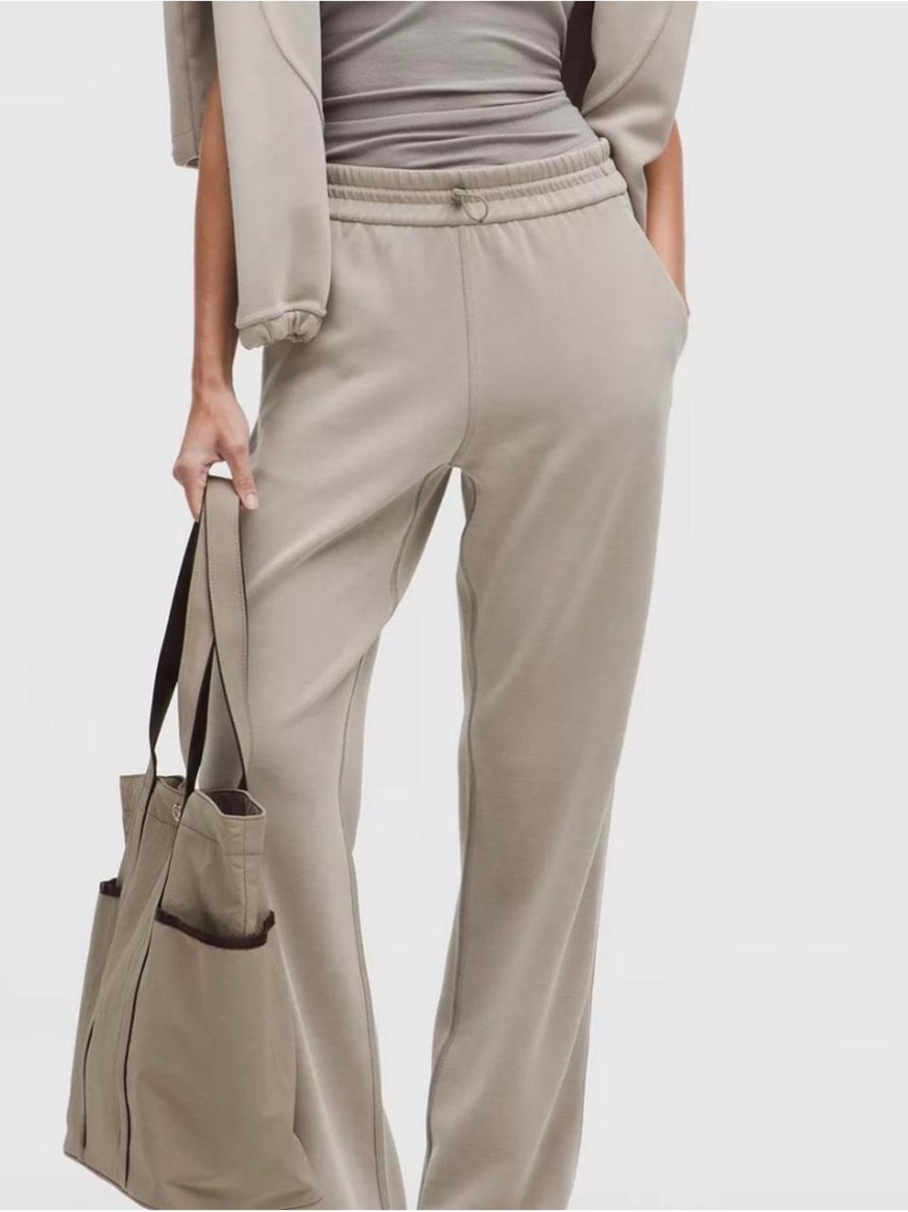 Lululemon Softstreme Pants Light Taupe Size 6 Pre-Owned Ultra Soft Lounge